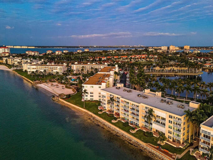 Aerial of Isla Del Sol 4