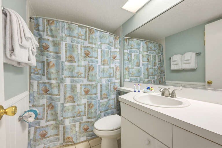 27-web-or-mls-20000 Gulf Boulevard #604-34.jpg