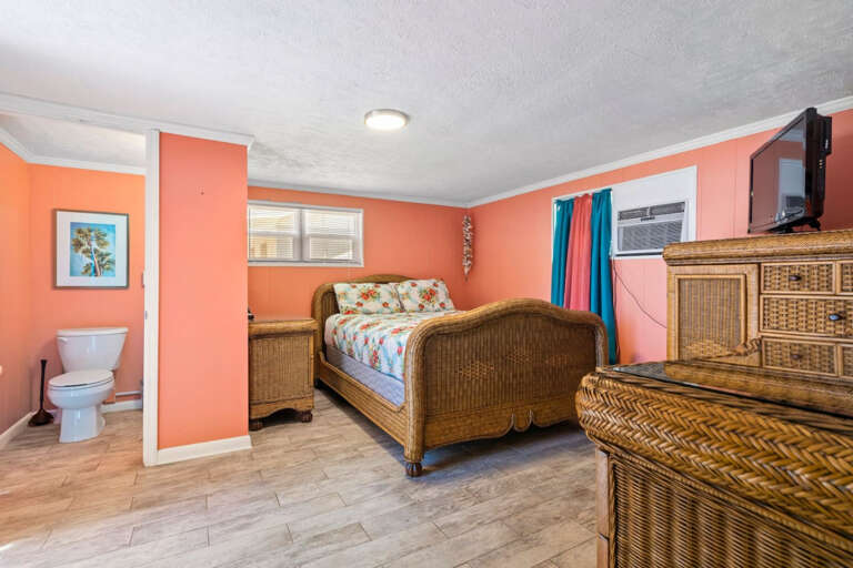 Guest Bedroom 1 with Queen Size Bed Guest Bedroom 1 with Queen Size Bed