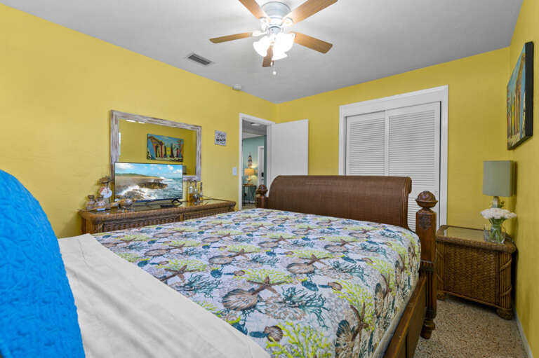 19-web-or-mls-8309 41st Ave N-17.jpg 19-web-or-mls-8309 41st Ave N-17.jpg