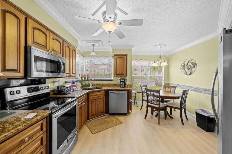 11-web-or-mls-6047 Bahia Del Mar Blvd S #166-21.jpg 11-web-or-mls-6047 Bahia Del Mar Blvd S #166-21.jpg