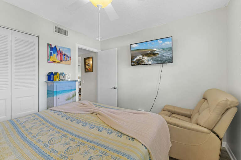 Guest Bedroom Guest Bedroom