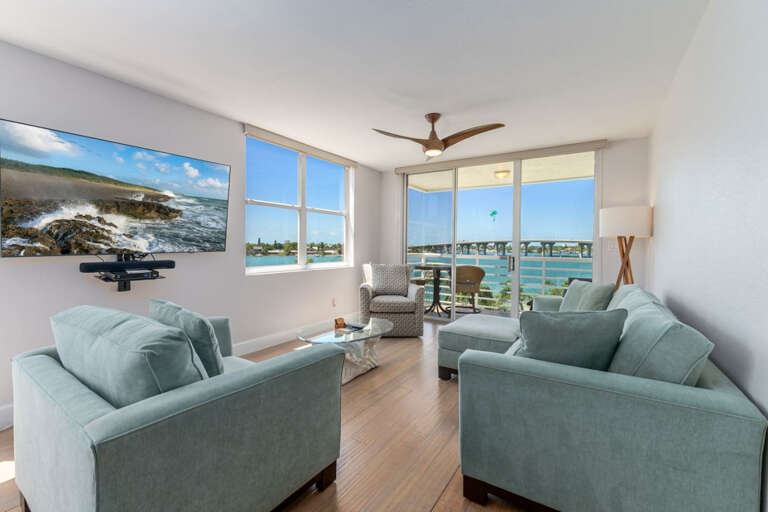 Isla Del Sol Top Floor Bahia Vista 541 Isla Del Sol Top Floor Bahia Vista 541