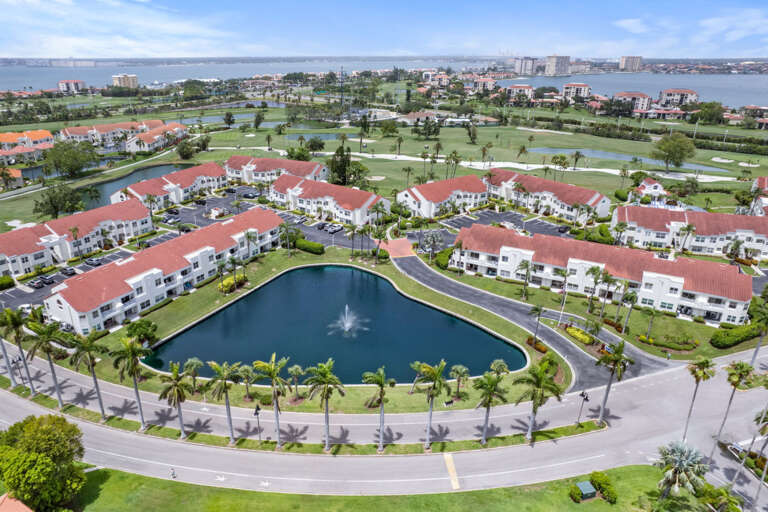 43-web-or-mls-6047 Bahia Del Mar Blvd S #263-10.jpg