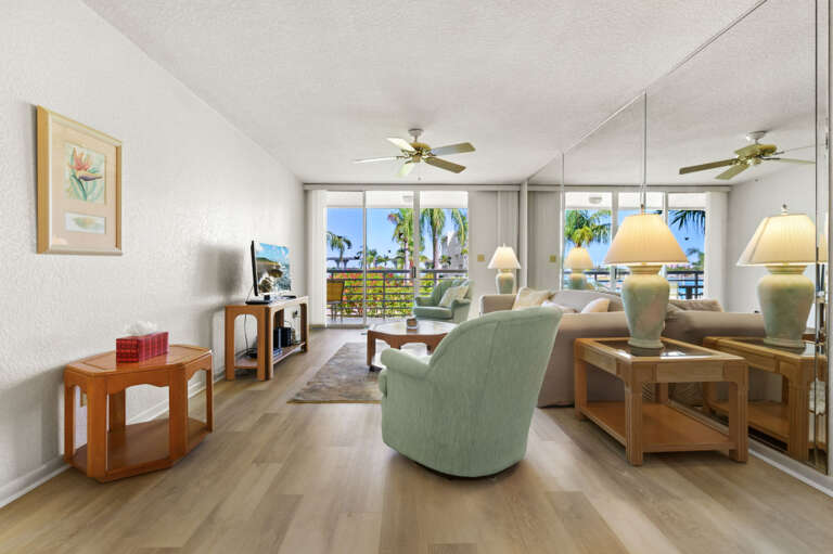 30-web-or-mls-6061 Bahia Del Mar #245.jpg 30-web-or-mls-6061 Bahia Del Mar #245.jpg