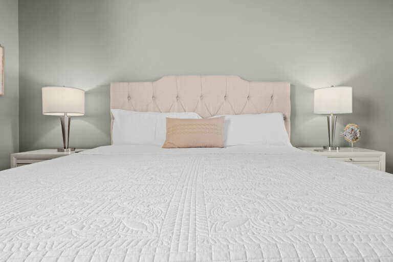 13-web-or-mls-6059 Bahia Del Mar Blvd S 240-8968.jpg