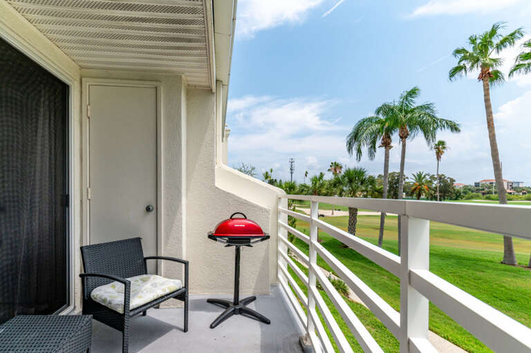 22-web-or-mls-6059 Bahia Del Mar Blvd S 240-9031.jpg