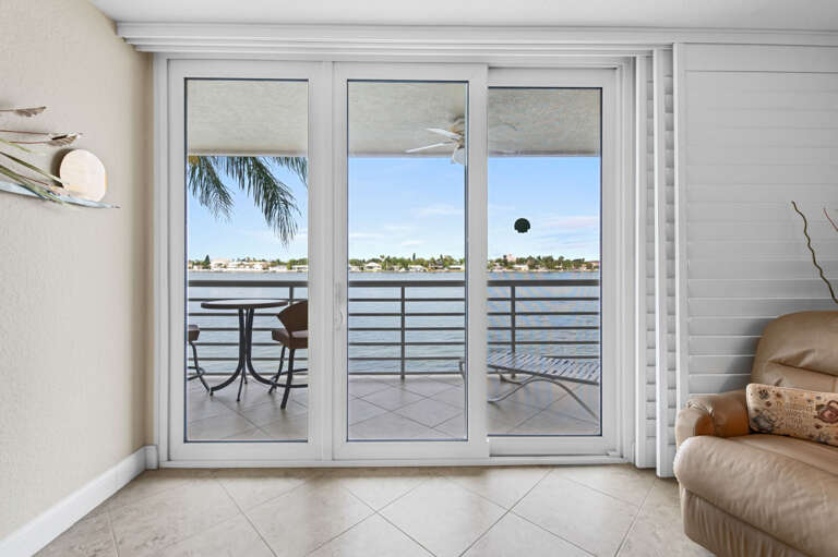 7-web-or-mls-6083 Bahia Del Mar #363-1172.jpg