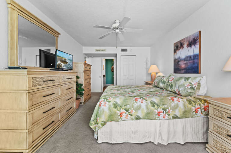 23-web-or-mls-6083 Bahia Del Mar #363-1246.jpg