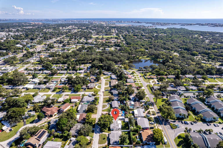 40-web-or-mls-7664 115th St--7.jpg