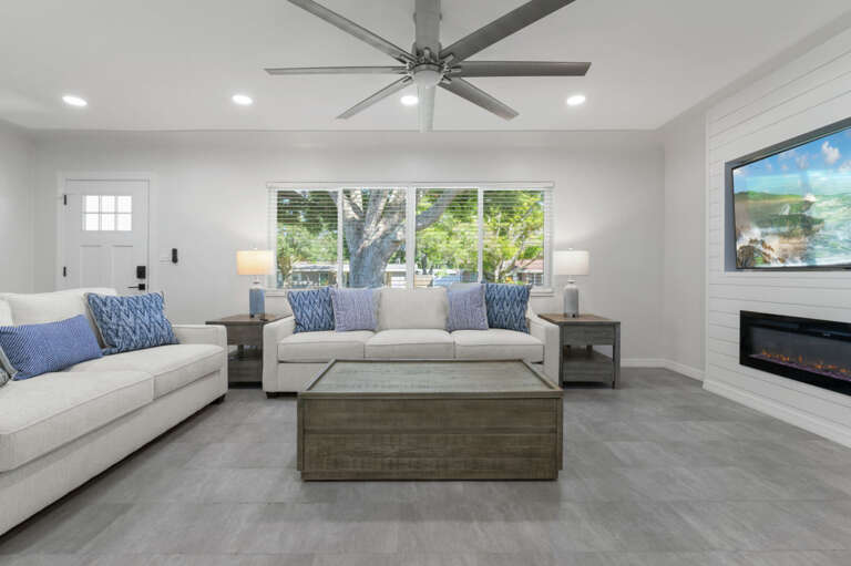 7-web-or-mls-7664 115th St-2324.jpg