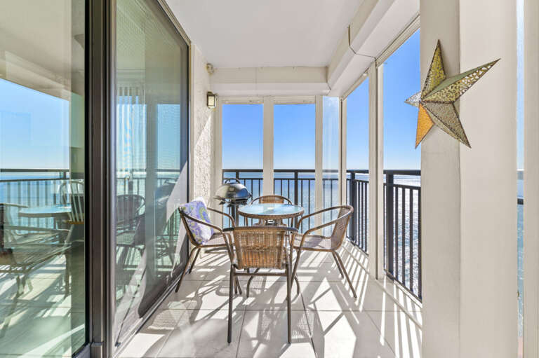 16-web-or-mls-6372 Palma Del Mar Blvd #902-36.jpg