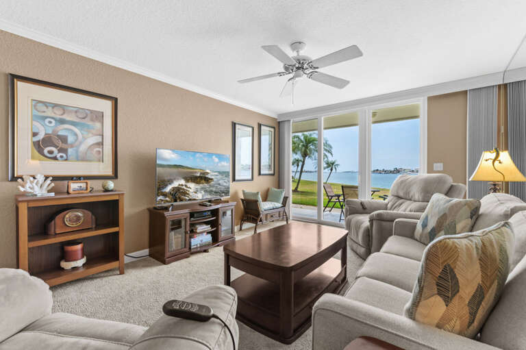 4-web-or-mls-6001 Bahia Del Mar Cir #131-4.jpg 4-web-or-mls-6001 Bahia Del Mar Cir #131-4.jpg