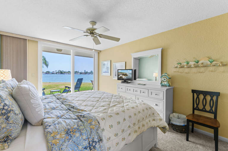 16-web-or-mls-6001 Bahia Del Mar Cir #131-16.jpg 16-web-or-mls-6001 Bahia Del Mar Cir #131-16.jpg