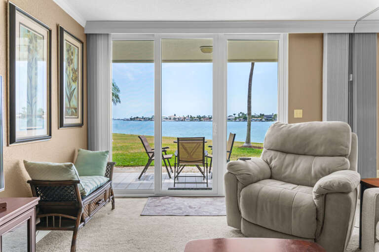 7-web-or-mls-6001 Bahia Del Mar Cir #131-8.jpg 7-web-or-mls-6001 Bahia Del Mar Cir #131-8.jpg