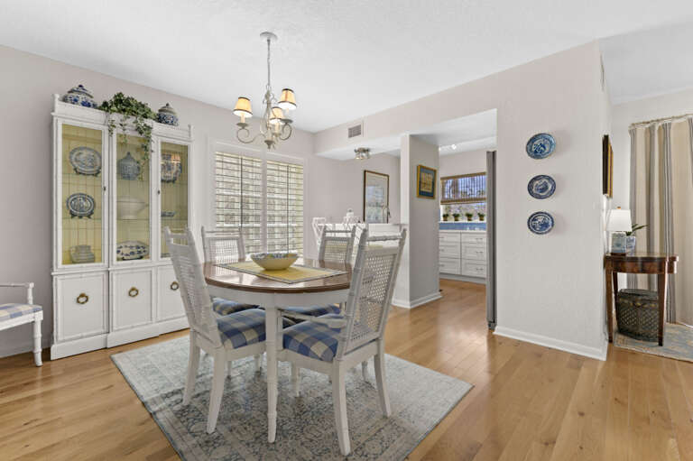 10-web-or-mls-6106 Mirada Cir-10.jpg 10-web-or-mls-6106 Mirada Cir-10.jpg