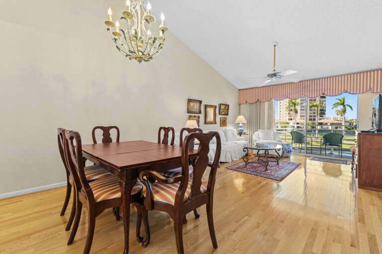 7-web-or-mls-6047 Bahia del Mar Blvd #266-13.jpg