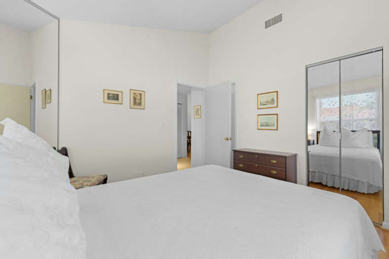 18-web-or-mls-6047 Bahia del Mar Blvd #266-24.jpg