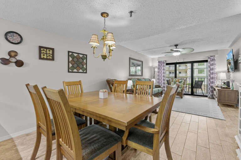 10-web-or-mls-14001 Gulf Blvd #304-9.jpg 10-web-or-mls-14001 Gulf Blvd #304-9.jpg