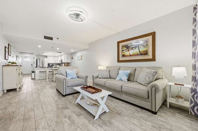 6-web-or-mls-14001 Gulf Blvd #304--6.jpg