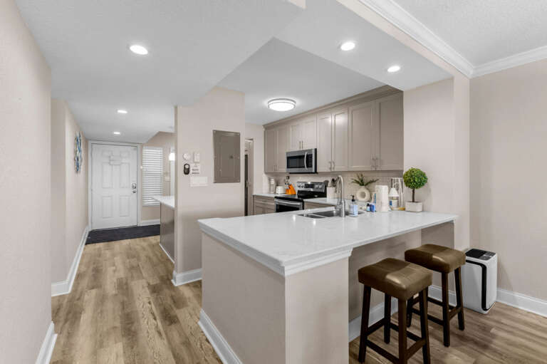 14-web-or-mls-5901 Bahia Del Mar Cir # 520-11.jpg