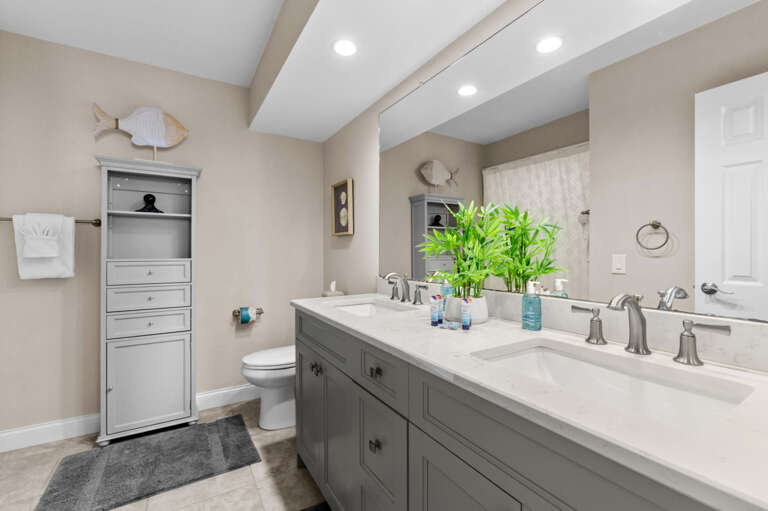 22-web-or-mls-5901 Bahia Del Mar Cir # 520-22.jpg