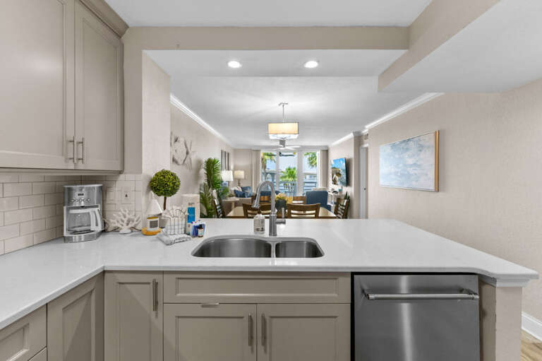 11-web-or-mls-5901 Bahia Del Mar Cir # 520-13.jpg