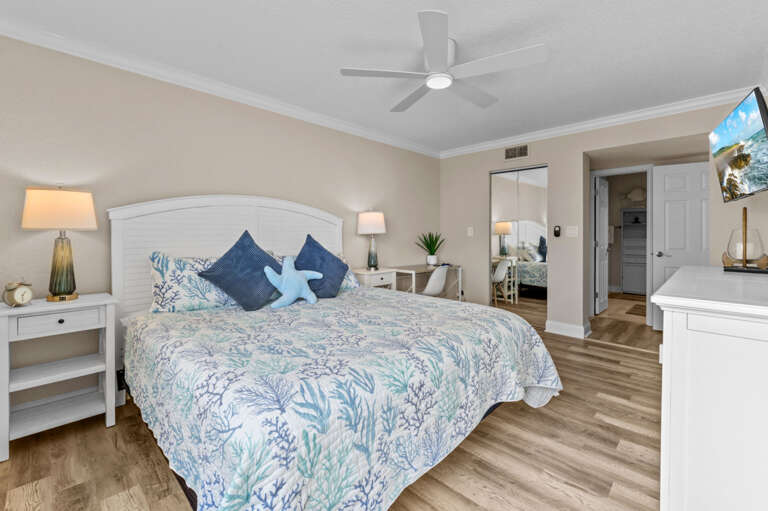 19-web-or-mls-5901 Bahia Del Mar Cir # 520-19.jpg