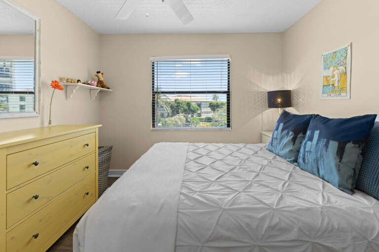 28-web-or-mls-6290 Bahia Del Mar Cir #10-36.jpg