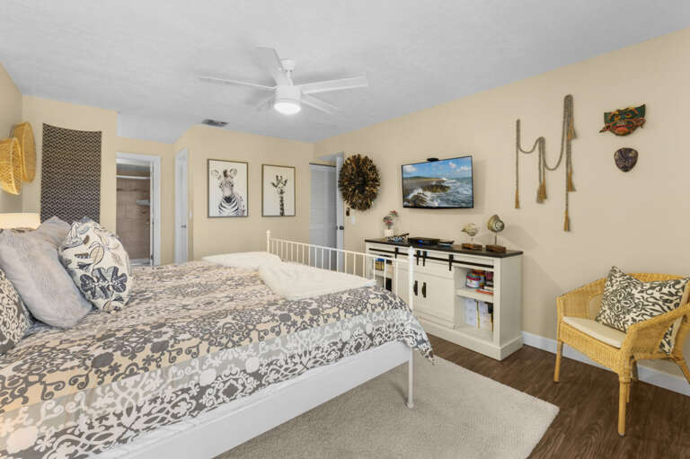 23-web-or-mls-6290 Bahia Del Mar Cir #10-30.jpg