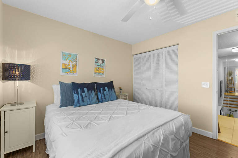 27-web-or-mls-6290 Bahia Del Mar Cir #10-35.jpg