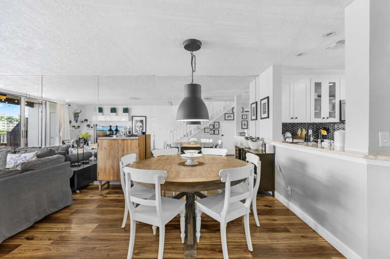 11-web-or-mls-6290 Bahia Del Mar Cir #10-20.jpg