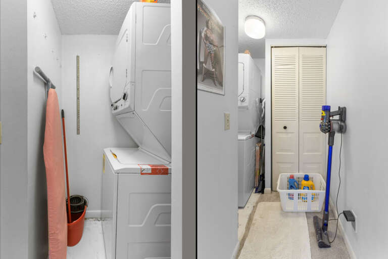 22-web-or-mls-5642 La Puerta Del Sol Blvd #241-29.jpg 22-web-or-mls-5642 La Puerta Del Sol Blvd #241-29.jpg