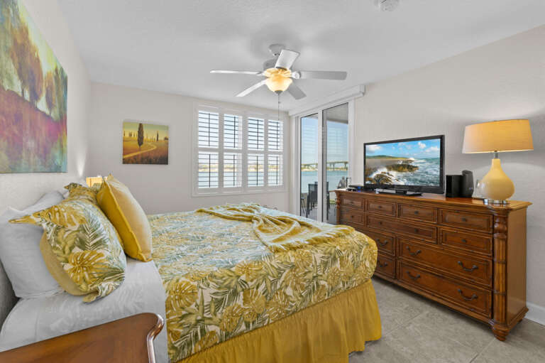 16-web-or-mls-6085 Bahia Del Mar Cir Apt 172-16.jpg 16-web-or-mls-6085 Bahia Del Mar Cir Apt 172-16.jpg
