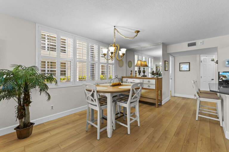 7-web-or-mls-6085 Bahia Del Mar Cir Apt 172-7.jpg 7-web-or-mls-6085 Bahia Del Mar Cir Apt 172-7.jpg