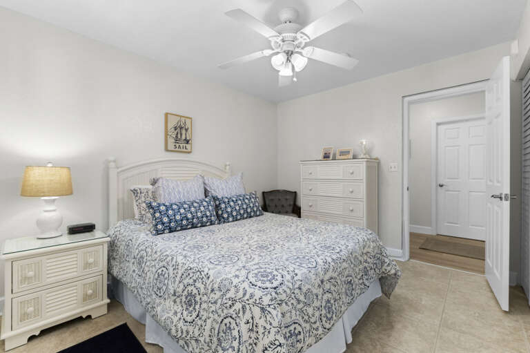 23-web-or-mls-6085 Bahia Del Mar Cir Apt 172-23.jpg 23-web-or-mls-6085 Bahia Del Mar Cir Apt 172-23.jpg