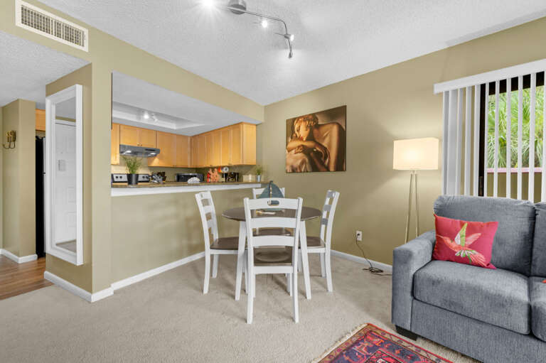 7-web-or-mls-7537 Bayshore Dr #302-25.jpg