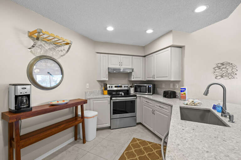 14-web-or-mls-6077 Bahia Del Mar Blvd S #222-25.jpg