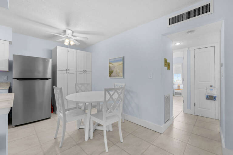 9-web-or-mls-600 71st Ave Apt 3 - Export-6.jpg