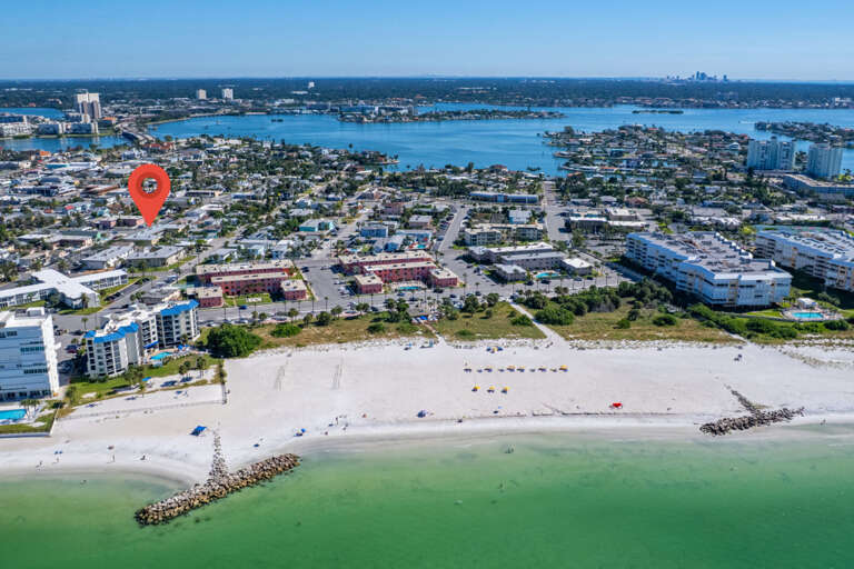 28-web-or-mls-600 71st Ave Apt 3 - Export-33.jpg