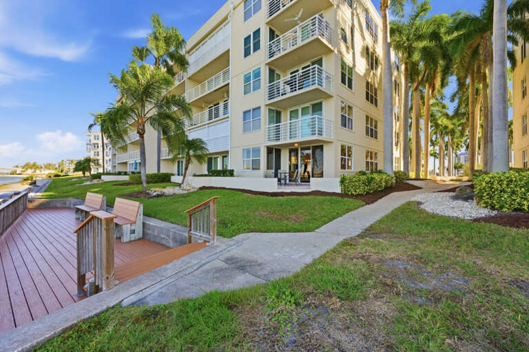 26-web-or-mls-6083 Bahia Del Mar Cir #157-16.jpg