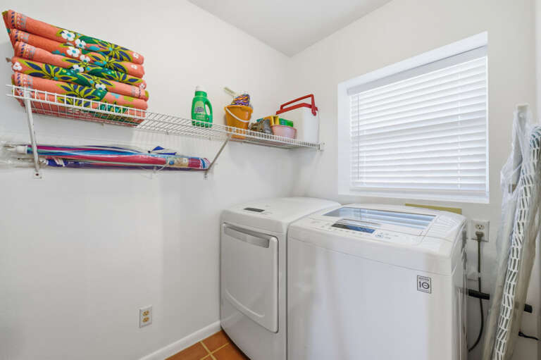 24-web-or-mls-6083 Bahia Del Mar Cir #157-31.jpg