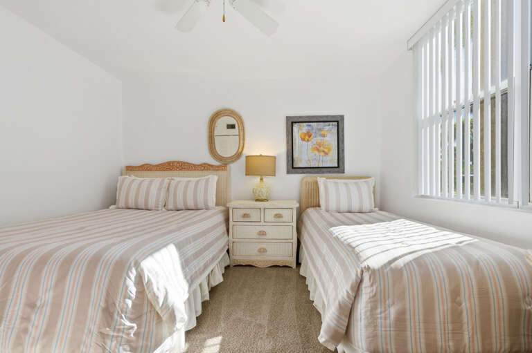 22-web-or-mls-6083 Bahia Del Mar Cir #157-29.jpg