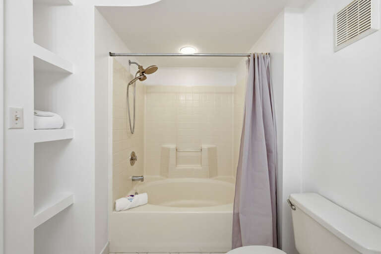 19-web-or-mls-6083 Bahia Del Mar Cir #157-22.jpg