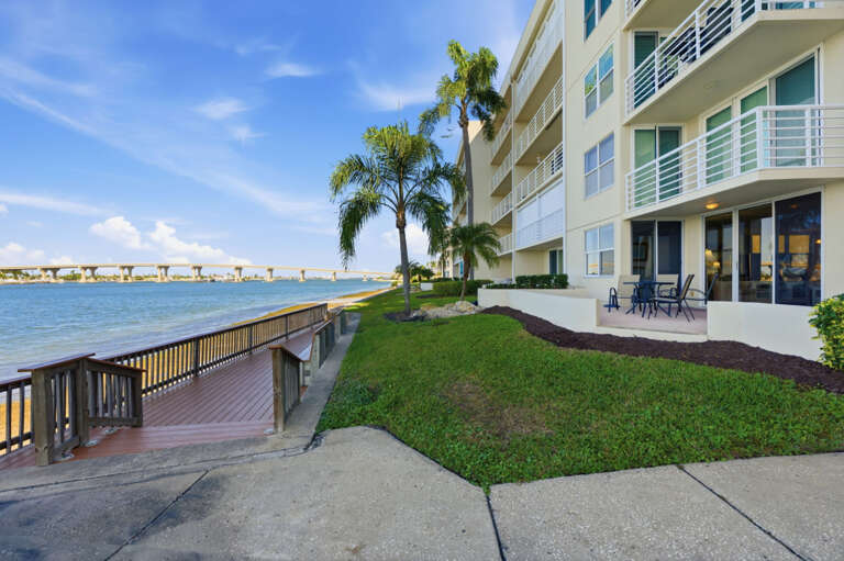 28-web-or-mls-6083 Bahia Del Mar Cir #157-19.jpg