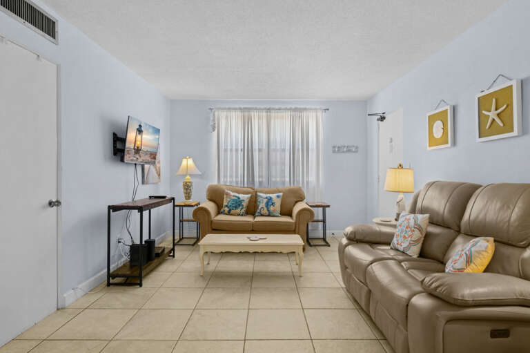 4-web-or-mls-6800 Sunset Way #1503-13.jpg 4-web-or-mls-6800 Sunset Way #1503-13.jpg