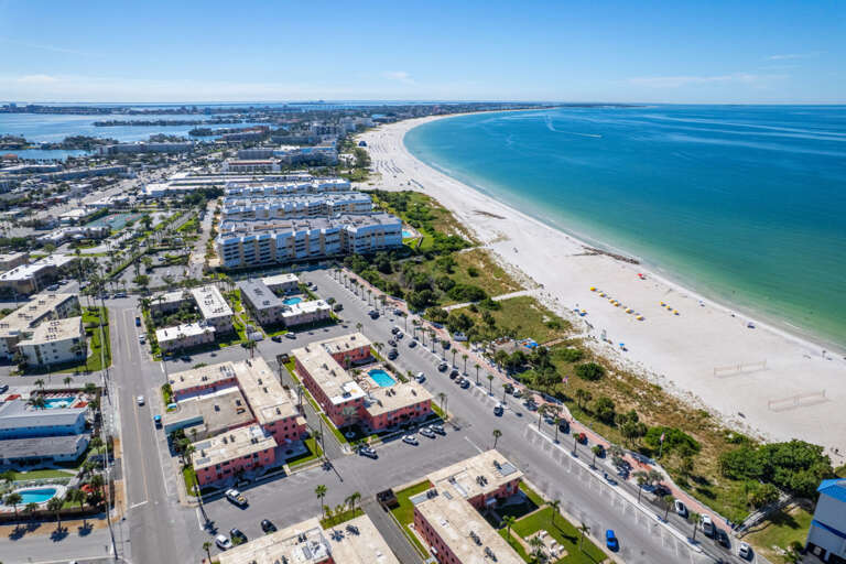 43-web-or-mls-6800 Sunset Way #1503-9.jpg