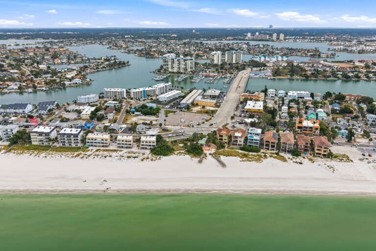 27-web-or-mls-9715 Harrell Ave # 1-9.jpg