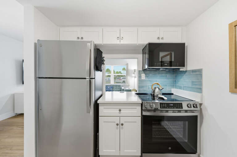 8-web-or-mls-9715 Harrell Ave # 1-27.jpg