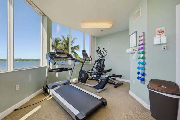 30-web-or-mls-8800 Bay Pines Blvd unit 419-22.jpg